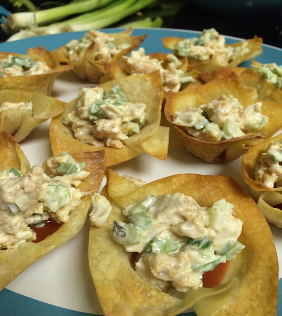 Buffalo Chicken Wonton Cups - The Association for Dressings & Sauces